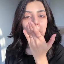 یہ ایک بالکل نیچرل اور لائٹ Texture فارمولا ہے جو No makeup look کے لئیے  بہترین ہے اسے آپ BB Cream بھی کہ سکتے ہیں🥰, Regcode 4984, 03094698148