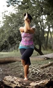Garuda Asana Easy Yoga Poses Yoga Asanas Yoga Girl