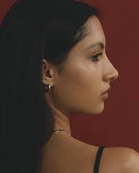 Victoria Aviles's Instagram, Twitter & Facebook