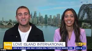 Bombshells arrived, islanders were rowing and heads turned all over. Love Island Australia Stars Josh Moss And Amelia Plummer Talk About Engagement Rumours Readsector