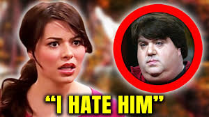 Maybe you would like to learn more about one of these? 10 Times The Icarly Cast Warned Us About Dan Schneider Youtube
