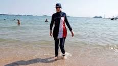 Résultat de recherche d'images pour "burkinis images"