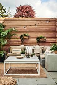 Mesa Auxiliar Exterior De Cubo De Hormigon Etsy Backyard Patio Designs Backyard Seating Outdoor Gardens Design