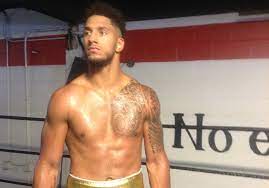 Virgil hunter tarafından eğitilen yoka, new york'taki ilk dövüşünde travis clark ile savaştı ve onu yendi. Tony Yoka Vs Johann Duhaupas On September 25 In Paris Boxing News