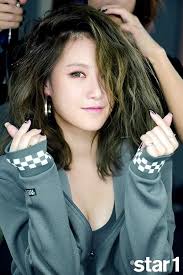 Yezi And Her Photoshoot For Star1 Has Been Posted Before But She Also Gave An Interview To The Publ Kpop Girl Groups Kpop Girls Kpop Hair