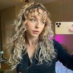 Jessica Teeple's Instagram, Twitter & Facebook