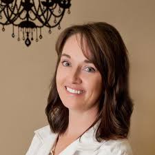 I am in the process of finding a new place to live, with plans to move  around April 1st. I am particularly interested in downtown Auburn, Auburn  West Hills, and similar areas.