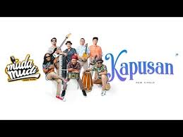 Before downloading you can preview any song by mouse over the play button and click play or click to download button to download hd quality. Download Mudamudi 3gp Mp4 Codedfilm