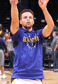 Latest on golden state warriors point guard stephen curry including news, stats, videos, highlights and more on espn. Stephen Curry Wikipedia