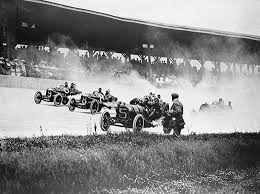 Pace car wrecks in only once in indy 500 history has the pace car wrecked. One Hundred Years Of The Indy 500 History Smithsonian Magazine