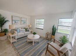 Apartments For Rent in 33141 - 737 Rentals | Zillow