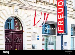 Former Home Of Sigmund Freud The Father Of Psychoanalysis Berggasse 19 Vienna Austria Now A Museum Stock Photo Alamy