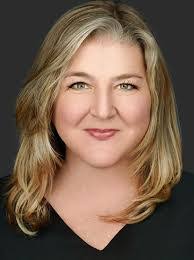 Donna Papp's Instagram, Twitter & Facebook