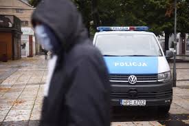 Święta w tym roku ponownie przyjdzie nam spędzić z lockdownem. Czy Beda Dodatkowe Obostrzenia Na Wielkanoc 2021 Rzad Juz Podjal Decyzje Gazeta Wroclawska