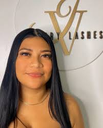 Jacqueline Vivas (@valerylashesjv) • Instagram photos and videos