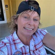 Gary Barcume's Instagram, Twitter & Facebook