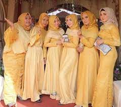 Jual gaun pesta murah | gaun dengan brokat, gaun depan pendek ekor, gaun di mama 2011, gaun dr brokat, gaun dres panjang. Model Baju Gamis Pesta Untuk Orang Gemuk Birel Brokat Satin Kuning Gaun Kuning Gaun Pengiring Pengantin Pesta