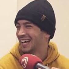 Oliver Andrade (@OliverAndVi)