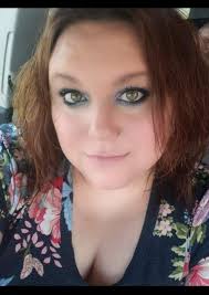 Amanda Mantooth's Instagram, Twitter & Facebook