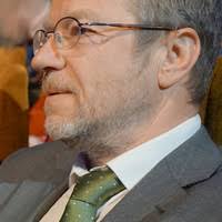 Vinokurov, evgeny (1975 doğumlu kaliningrad ) bir ekonomist, en entegrasyon araştırmaları merkezi direktörü avrasya kalkınma bankası (edb). Evgeny Vinokurov D Mendeleev University Of Chemical Technology Of Russia Academia Edu