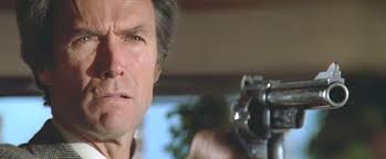 Der täter, der sich selbst scorpio nennt, droht mit weiteren morden und fordert lösegeld. Sudden Impact Movie Review Film Summary 1983 Roger Ebert