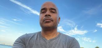 STEVE SILK HURLEY interview podcast hosted by Lenny Fontana # 109