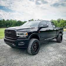 Looks That Work Overtime Chasewiththecaddy Ram Ramtrucks Ram2500 Cummins Ramcountry Trucks Truckdail Cummins Diesel Trucks Ram Trucks Dodge Diesel