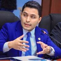 Roberto Marroquin (@elcitizen_)