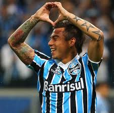 Este martes se vivió una polémica de aquellas, de los tiempos épicos de la farándula nacional. Contento Refrigerador Extraccion Eduardo Vargas Tatuaje Jordan Trabajo Delicioso A Nueve