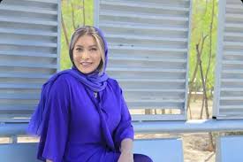 فریبا نادری: من خیلی عصبی و فـحشو هستم!