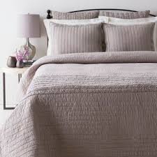 We have reviewed 6 best king comforter sets in this post. Modern Farmhouse Bedding Sets Joss Main