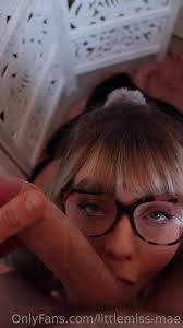 Littlemiss-mae blowjob