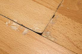 Piso laminado danificado closeup rachado Foto de alta qualidade | Foto  Premium