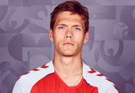 Jun 21, 2021 · their tails up and the crowd now bouncing in unison, jannik vestergaard came close to making it two in as many minutes when he headed a corner just wide. Jannik Vestergaard Age Net Worth Wife Instagram Career