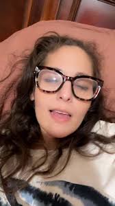 La alegría de los trabajadores en el sitio de construcción