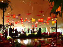 The religious ceremony of a traditional wedding comes weeks to months after the civil marriage. Dede Queens Traditional Japanese Wedding Decorations