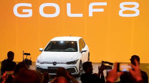 Vw Golf Als Meistverkauftes Auto In Europa Entthront In 2020