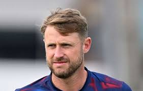 Lordswood are new leaders in Kent Cricket League Premier Division after  beating Bexley: Wins for Sevenoaks Vine, St Lawrence & Highland Court,  Hayes and Tunbridge Wells