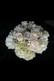 Table Top Roses And Hydrangea Gelin Buketi Buket Gelin