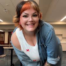 Who are some recommended babysitters in Boone County?