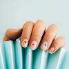 The color of a person's nails indicated social status. 1