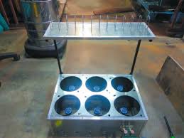 Bahan, 2 cawan tepung gandum, 1 sudu besar susu pekat, 1/4 cawan gula, 1 sudu kecil yis, 1/2 cawan air suam, 2 sudu besar minyak masak, 1 sudu kecik soda bikarbonat sedikit garam, 1 biji telor saiz kecik, 1 cawan susu segar (kalau takde boleh je taruk air kosong), bahan tabur. Tempahan Dapur Apam Balik Siaran Facebook