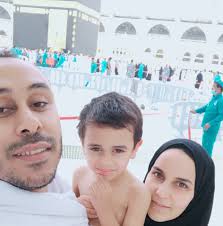 بالعربي Behind