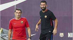 Arda turan, 34, from turkey galatasaray sk, since 2020 left winger market value: Fc Barcelona Valverde Gab Turan Das Gefuhl Unbedeutend Zu Sein Transfermarkt