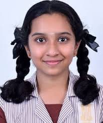 Afra Ashraf's Instagram, Twitter & Facebook