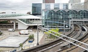 The Hague S Elegant New Light Rail Station Masters Curved Glass And Steel Light Rail Light Rail Station Station