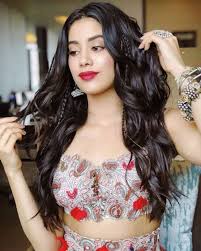 Here's janhvi spilling some major beans about her life to us in this rapid fire. Janhvi Kapoor Hairstyles That Are Super Cute Femina In