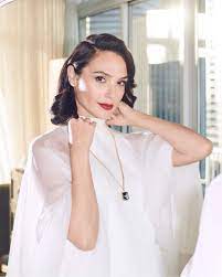 Gal gadot is an israeli actress, model, and producer. Gal Gadot 2021 Golden Globes Photoshoot Hawtcelebs