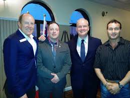 Lyle Bailey (@Hollywood999)