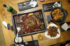In a state with a 1.5 million population, kuala lumpur offers the experience of travelling the globe through your taste buds. Yan Huo Yu Xiang çƒŸç«é±¼é¦™ Sunway Giza Kota Damansara I Come I See I Hunt And I Chiak